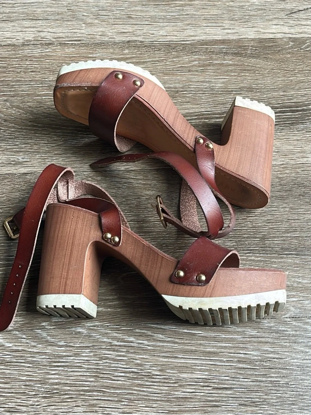 Madden Girl Brown Wood-Block Platform Sandals